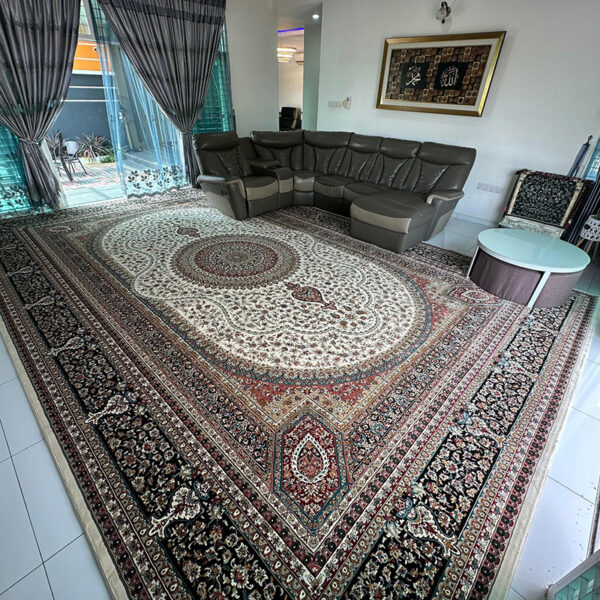 Aqsa Rugs - Image 11